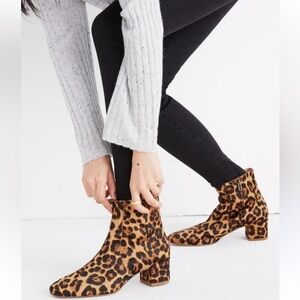HALOGEN Alexa Boots Booties
Leopard Cheetah Print real calf hair